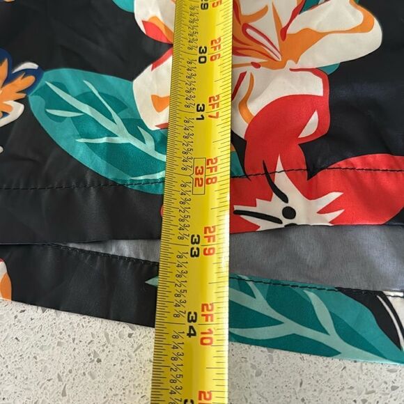 NWOT Zara Rain Jacket Floral Hooded Zip up Pocket Beachy Tropical Lightweight - Picture 7 of 17